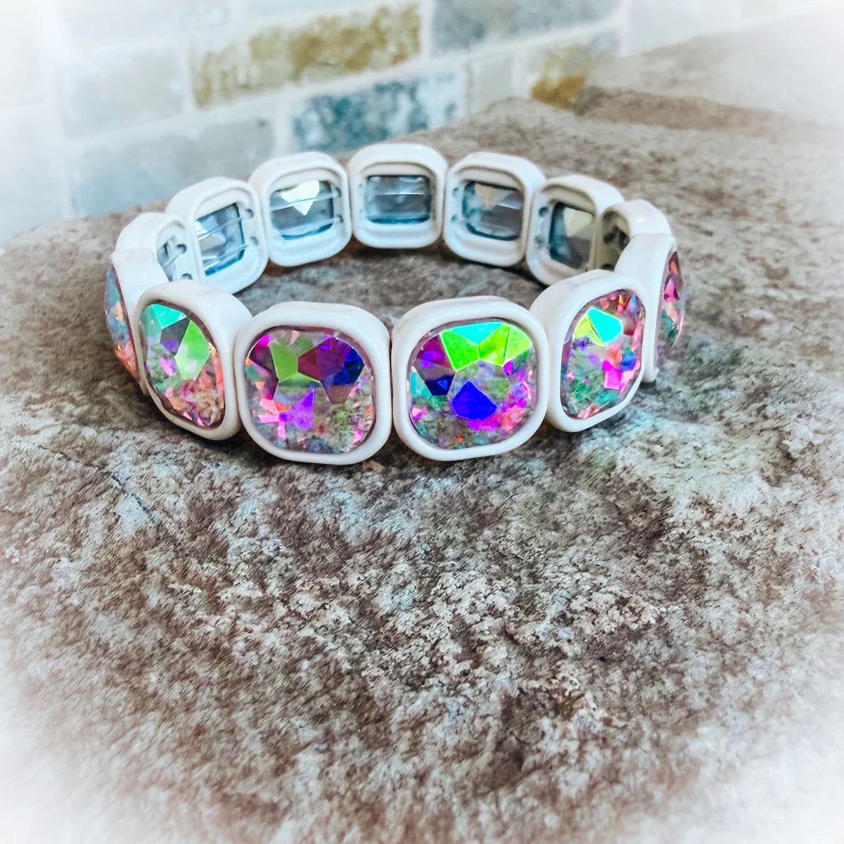 Gem stretch bracelets