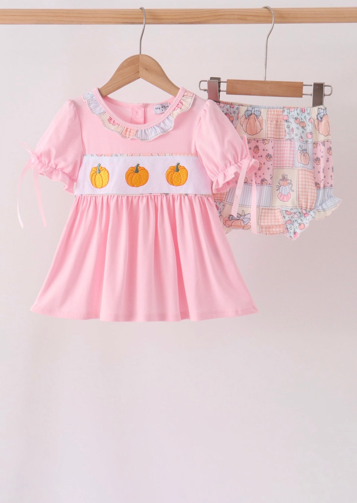 Pink Pumpkin Bloomer Set
