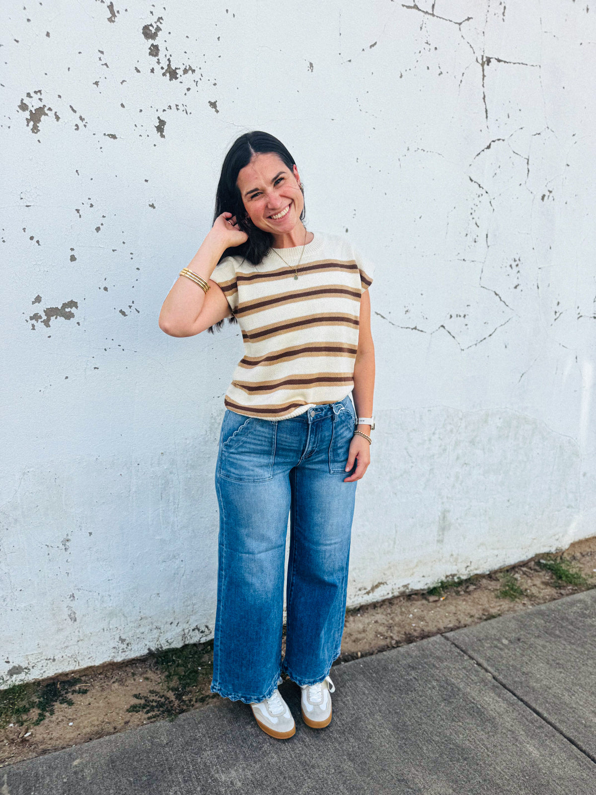 White & Brown Short Sleeve Sweater Top