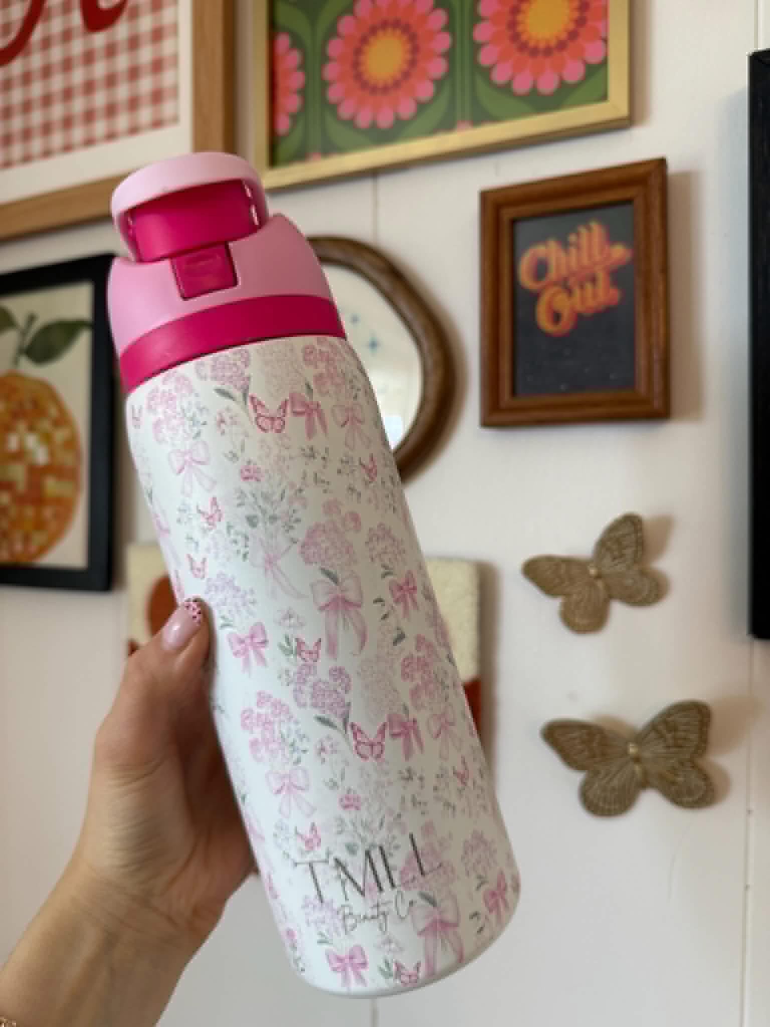32oz floral water bottle